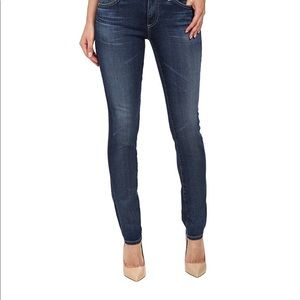 AG The Nikki Relaxed Skinny Jean